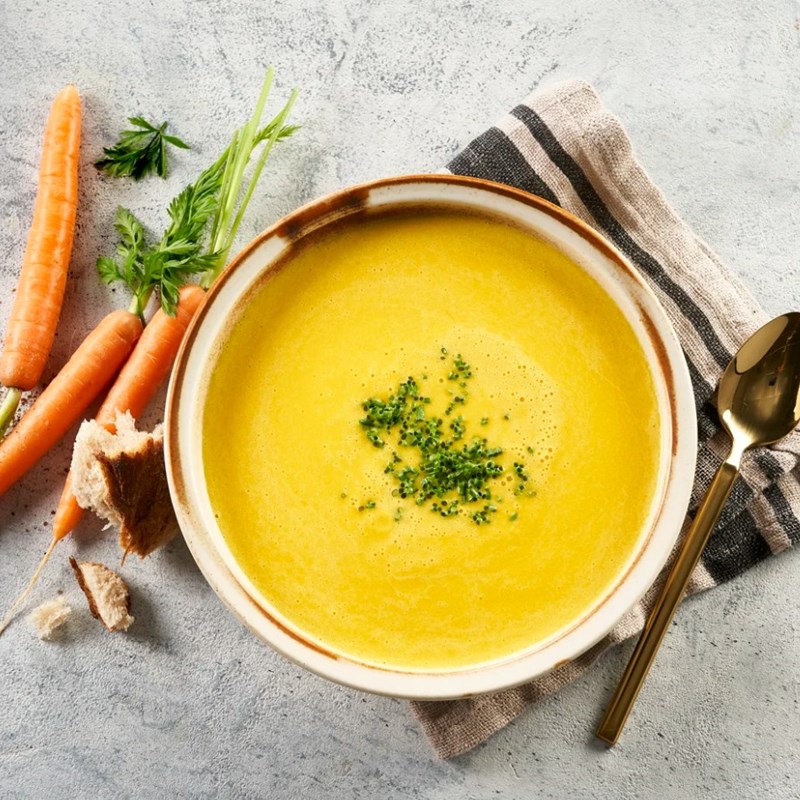 Gulerodssuppe med flødeost