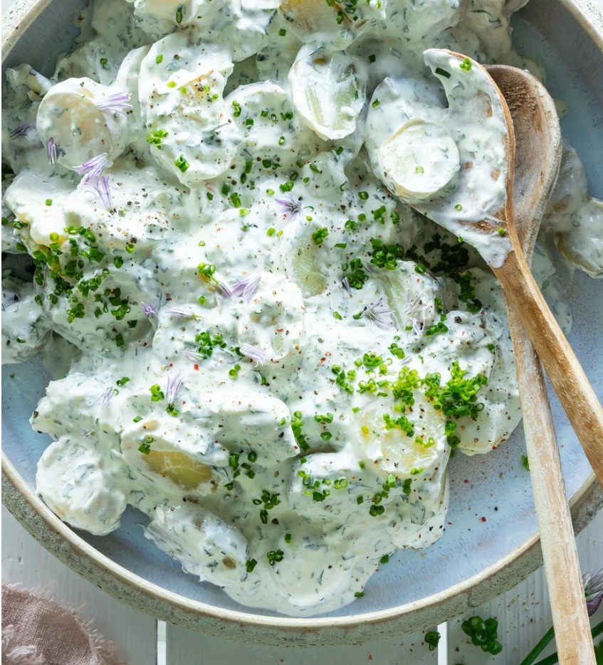 kartoffelsalat med nye kartofler